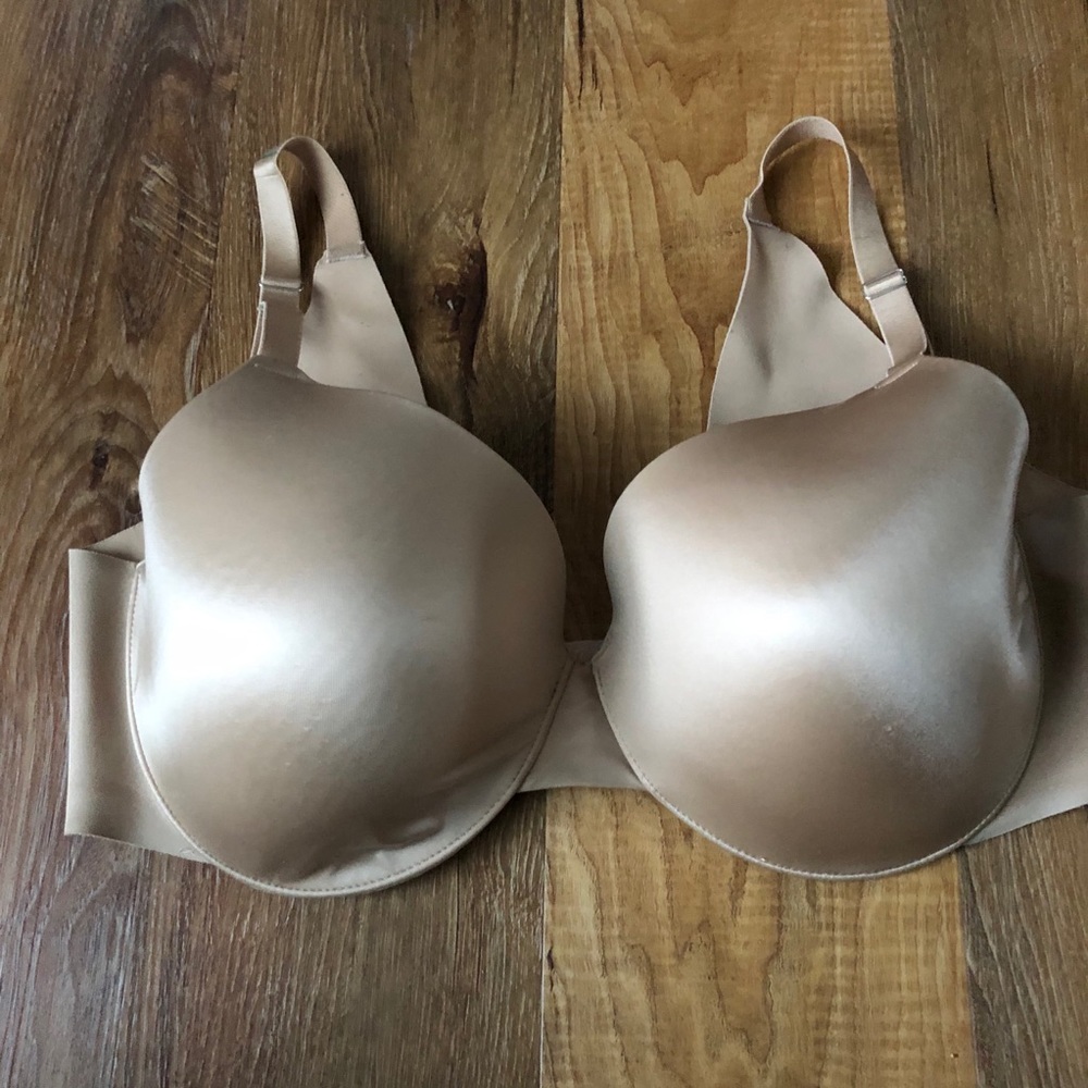 Soma Vanishing Back Bra 38DD Nude/Tan